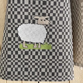 Broderad handduk, Vitt får